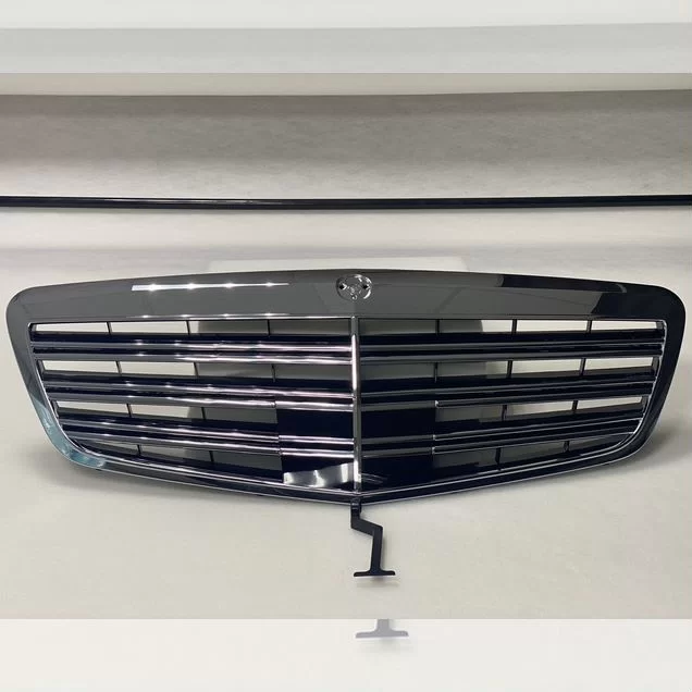 Решетка радиатора 63 AMG Mercedes S221
