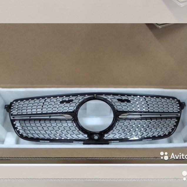 Решетка Diamond Mercedes GLC 253 хром под камеру