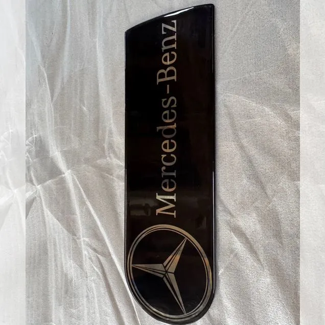 Эмблема на запаску mercedes для гелика W-463