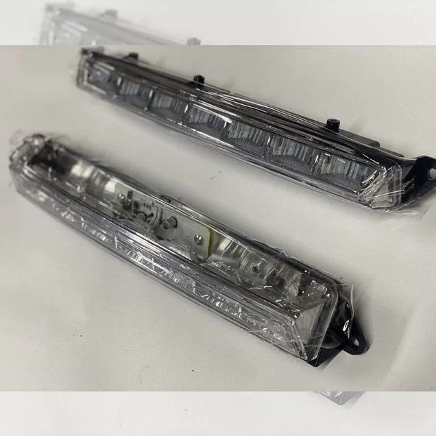 LED дхо в бампер AMG 6.3 ML 166