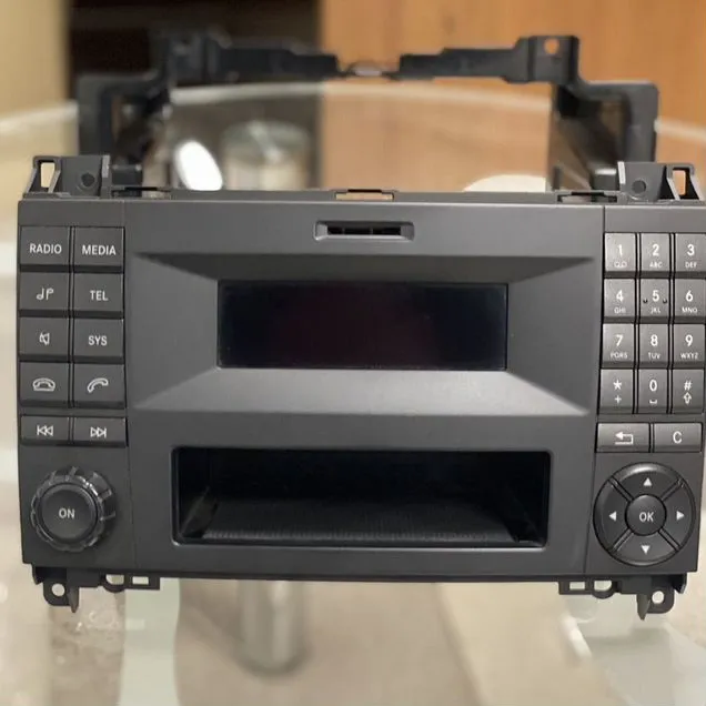 Автомагнитола Mercedes Benz Vito W447