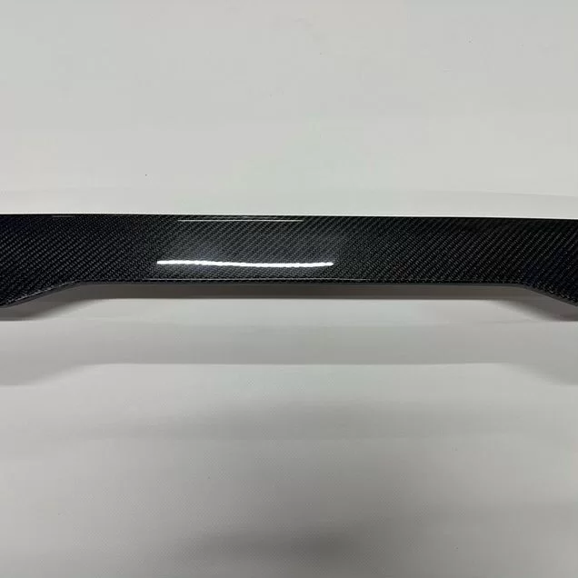 Карбоновый спойлер под стекло mercedes s-класс 222