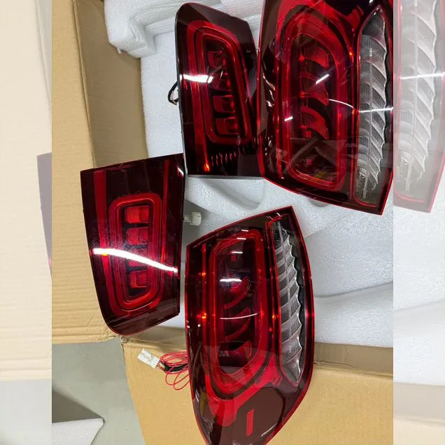 Фонари задние Mercedes GLC X 253 стиль рестайлинг