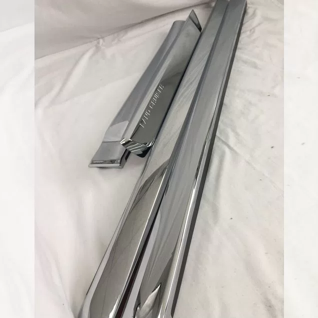 Молдинги на двери toyota Land cruiser 200
