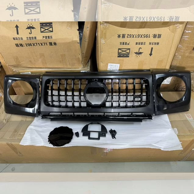 Решетка радиатора Black маски фар Mercedes G 463A