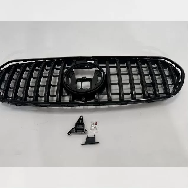 Решетка радиатора black Mercedes S 223 AMG 63